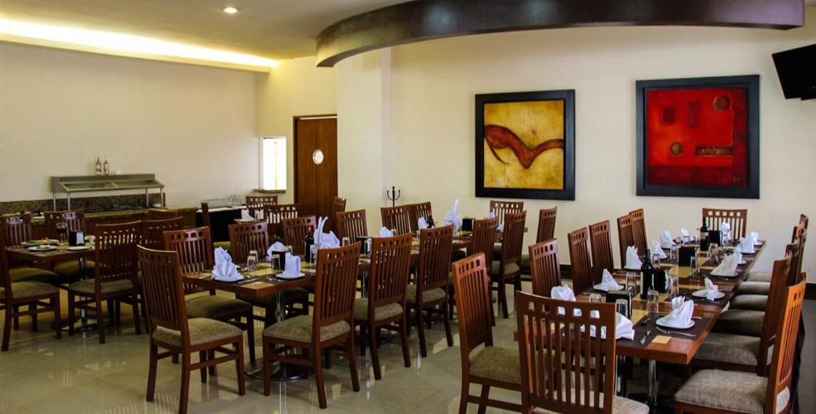 סלאיה Hotel Soleil Celaya מראה חיצוני תמונה