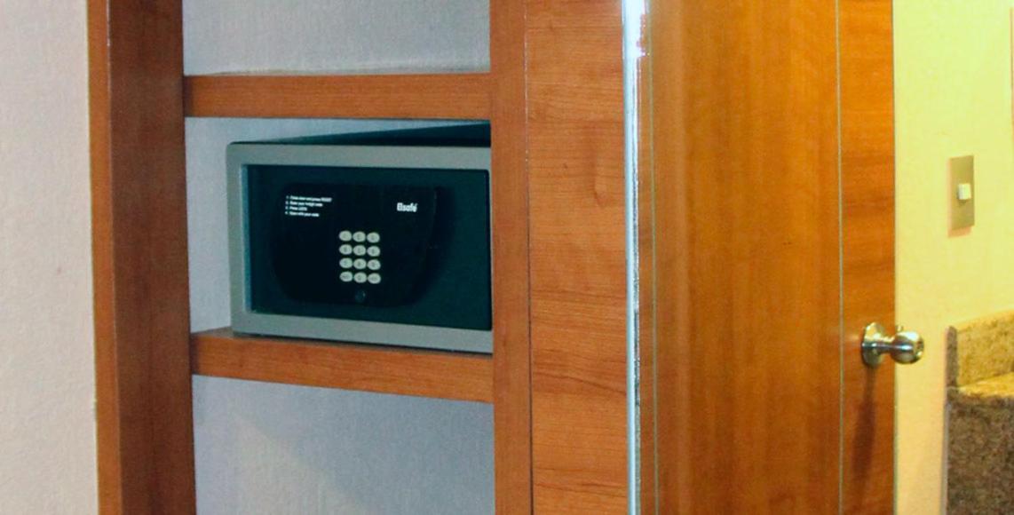 סלאיה Hotel Soleil Celaya מראה חיצוני תמונה