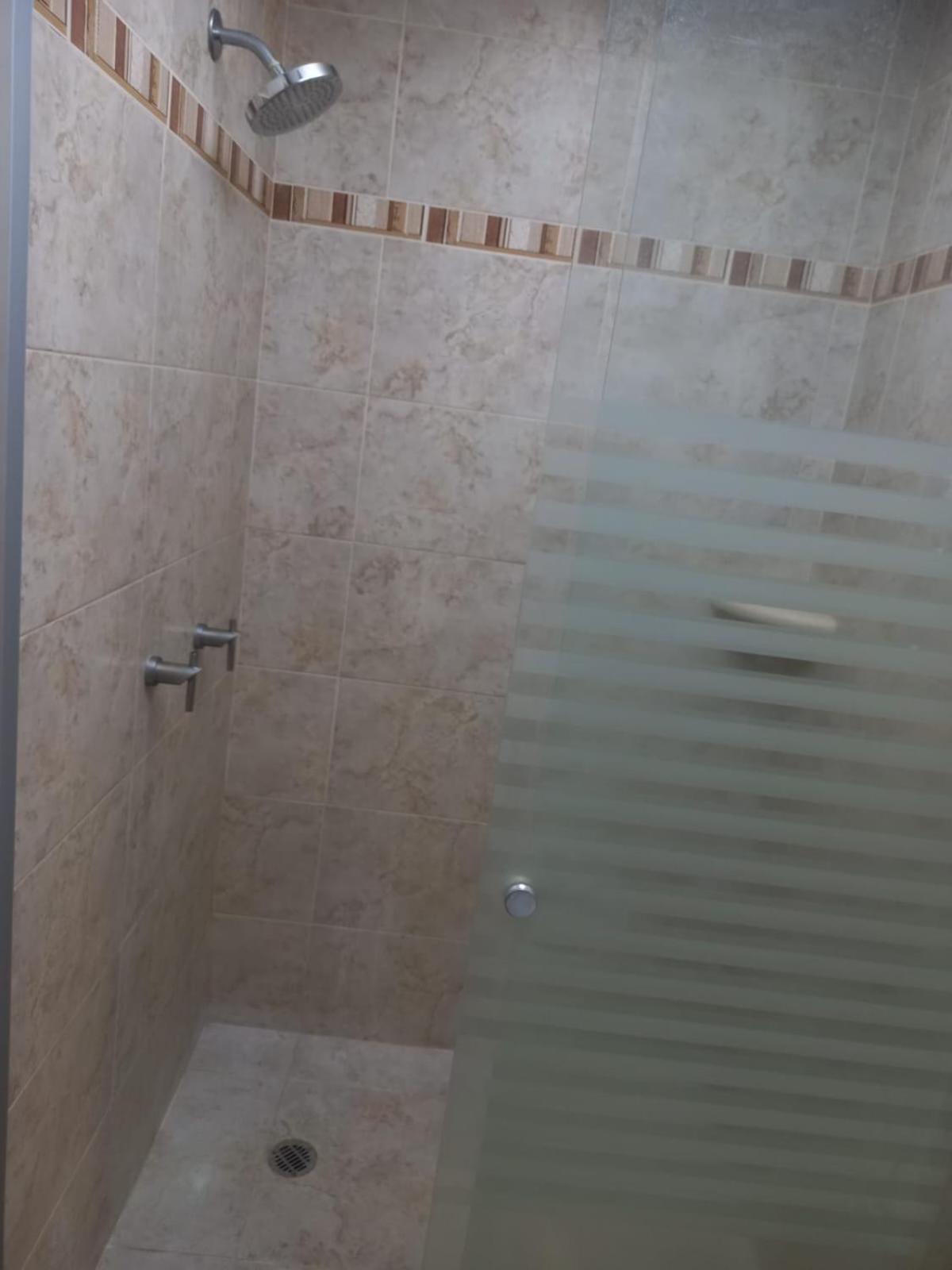סלאיה Hotel Soleil Celaya מראה חיצוני תמונה